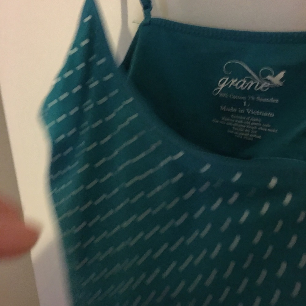 Grane Tank Top - Picture 3 of 3